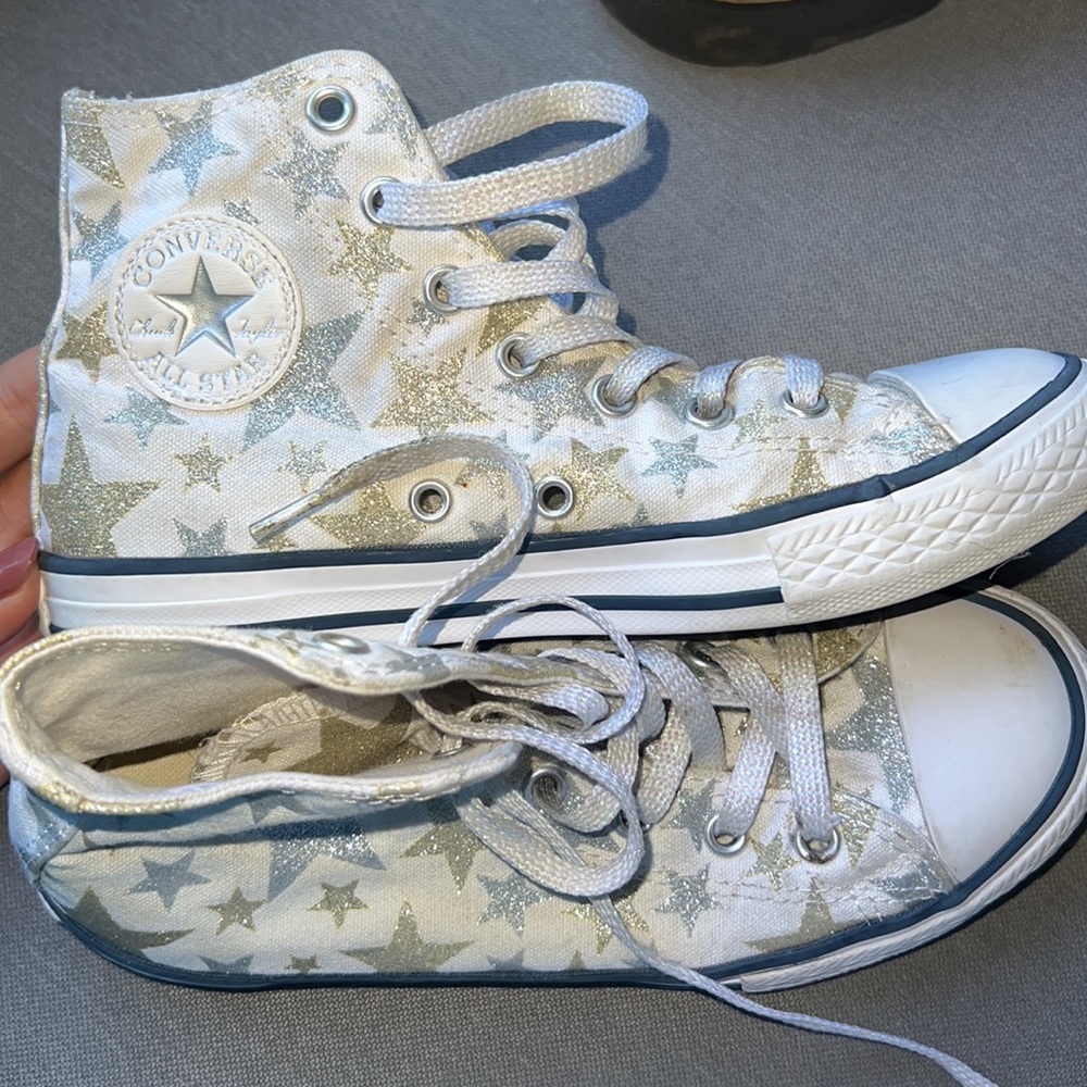 Girls Converse